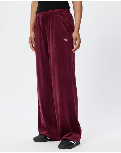 adidas Originals - Essentials Velour Pants