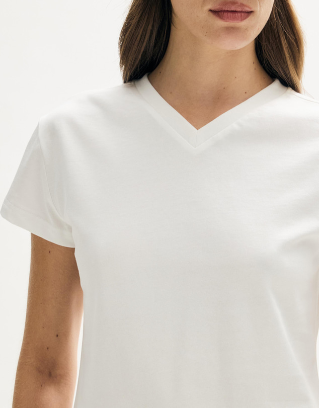 Minima Esenciales - Sabine High V Neck T-Shirt