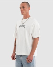 Kiss Chacey - Seek Heaven Street Tee