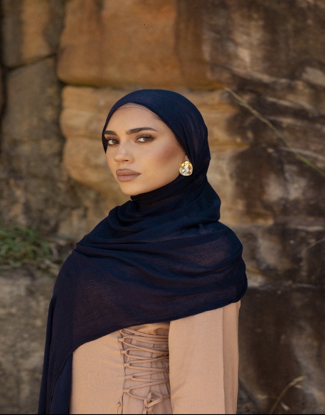 Mod Squad - Luxe Rayon Hijab Frayed Edge - INK 3