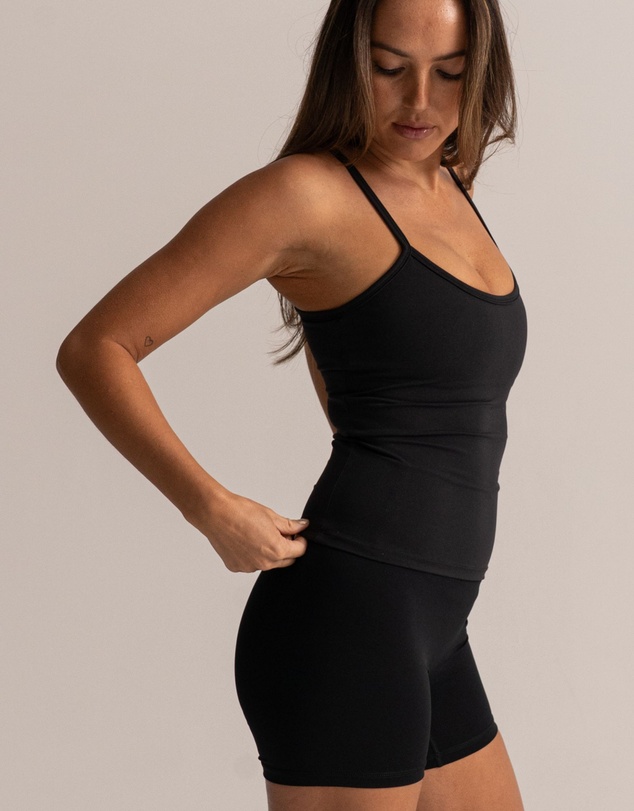 HyperLuxe The Label - Shape Tank