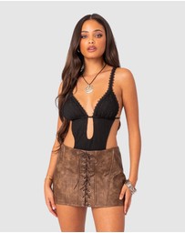 EDIKTED - Textured Cut Out Bodysuit