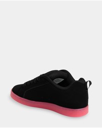 DC Shoes - Womens Court Graffik Skate Shoes