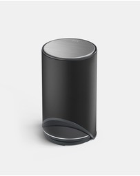 Joseph Joseph - Arc™ 10-Litre Slimline Pedal Bin with Liner Pocket - Carbon Black