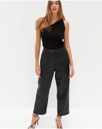 Style Addict - Faux Leather Pants