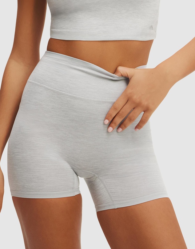 Cotton On Body Active - Ultra Soft Invisible Scrunch Shortie Shorts