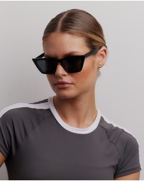 Reality Eyewear - Lizzette