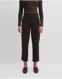 Country Road - Crop Curve Jean