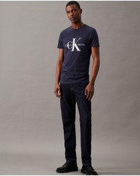 Calvin Klein Jeans - Core Monogram Logo Slim T-Shirt