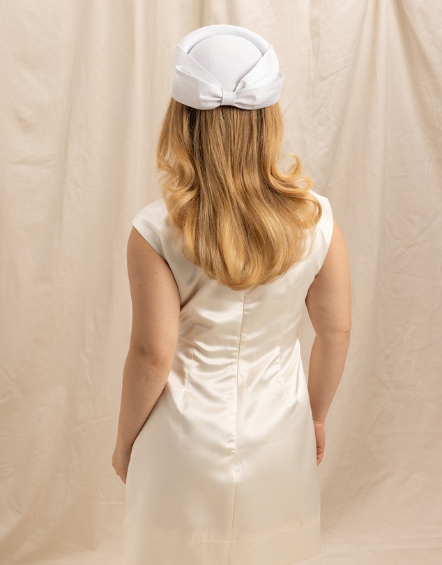 Morgan & Taylor - Samara Pillbox Hat in White
