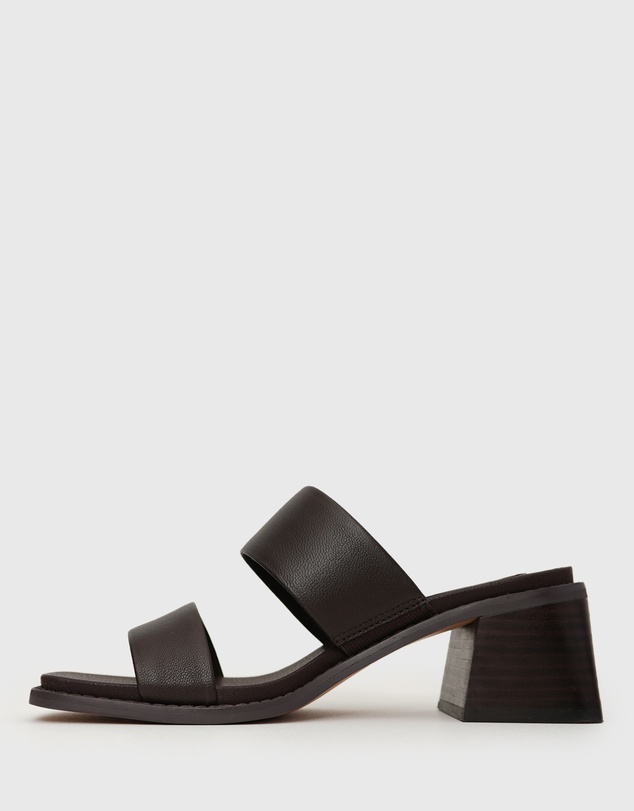Betts - Wider Fit Prince Leather Block Heel Mules