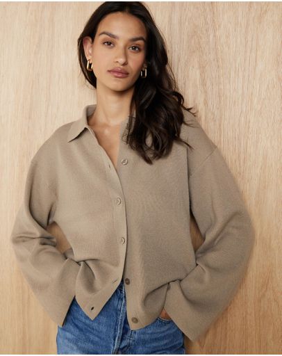 Taupe