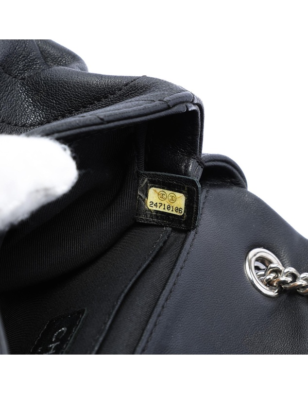 Pre-Loved by Azura Reborn - Pre-Loved Mini CC Chevron Calfskin Single Flap