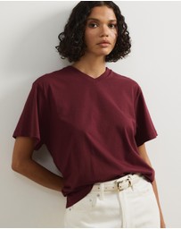 Atmos&Here - High V-Neck Organic Cotton Short Sleeve T-Shirt