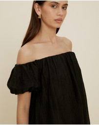 The Fated - Rosie Gathered Off Shoulder Top