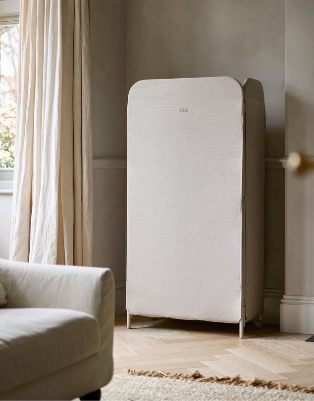 Joseph Joseph - Eclipse™ 3-tier Indoor Drying Rack with Integrated Screen
