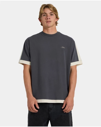 Quiksilver - Mens Av-2 T-Shirt