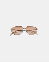 Soda Shades - Rozalia Russia x Soda Shades - Shade 002 Silver Gold