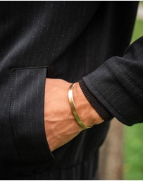Kuzzoi - ICONIC EXCLUSIVE - Bracelet Mens Basic Bangle Matt in 925 Sterling Silver Gold Plated