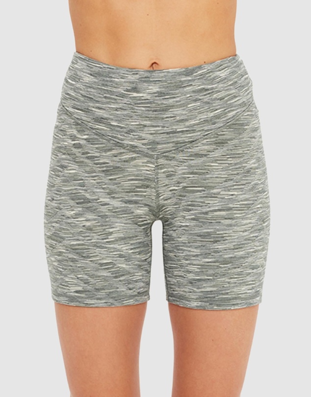 The Upside - Reversible 5-Inch Spin Shorts