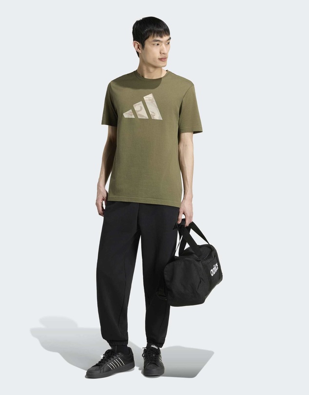 adidas Sportswear - CAMO THREE BAR LOGO GRAPHIC T-SHIRT Mens