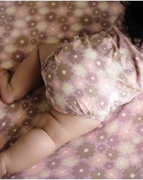 Kynd Baby - Fitted Cot Sheet in Bold Floral