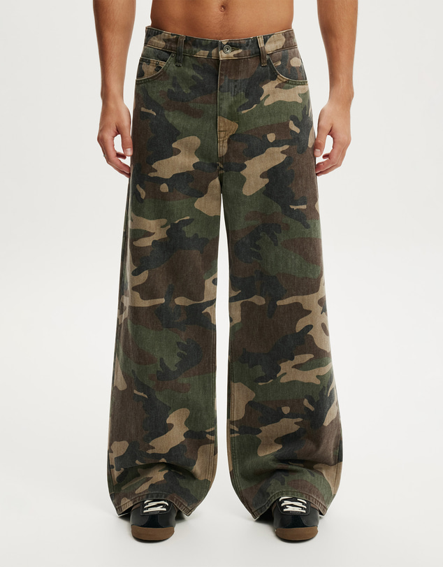 Cotton On - Super Baggy Jean