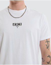Kiss Chacey - Hunter Dual Curved Tee