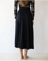 Mod Squad - Luxe Swing Skirt