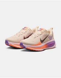 Nike - Vomero 18 - Women's