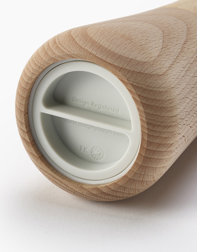 Joseph Joseph - Milltop™ No-spill Salt Mill (Wood)