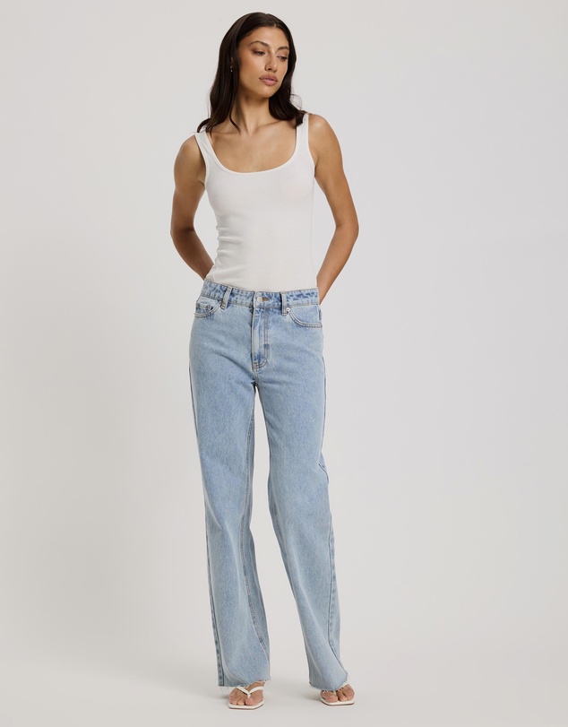 Atmos&Here - Myra Straight Leg Raw Hem Jeans