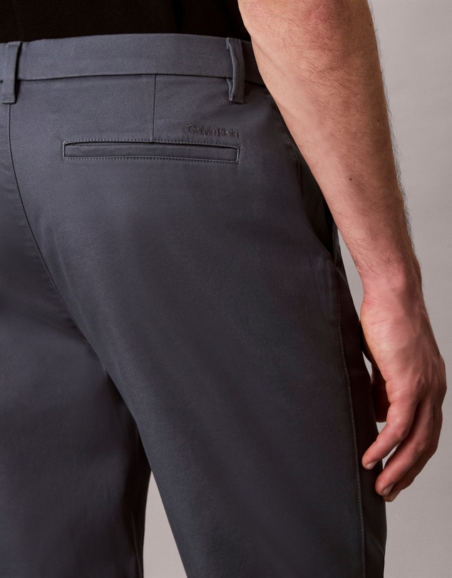 Calvin Klein - Slim Cotton Stretch Chinos