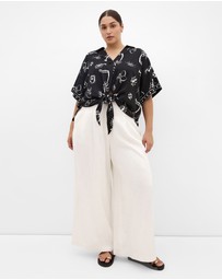 City Chic - Resort Border Print Shirt