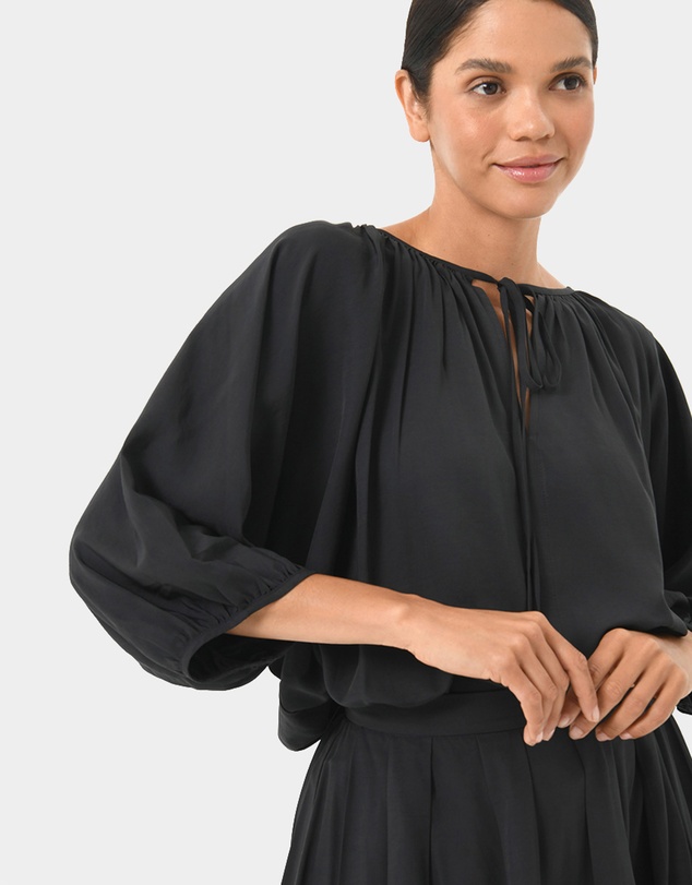 Forcast - Annalia Dolman Sleeve Top