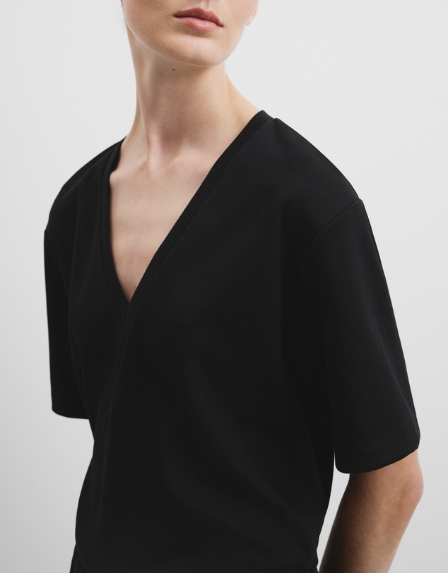 Country Road - V-neck Longline T-shirt