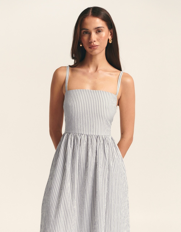 ST MRLO - Lanah Midi Dress
