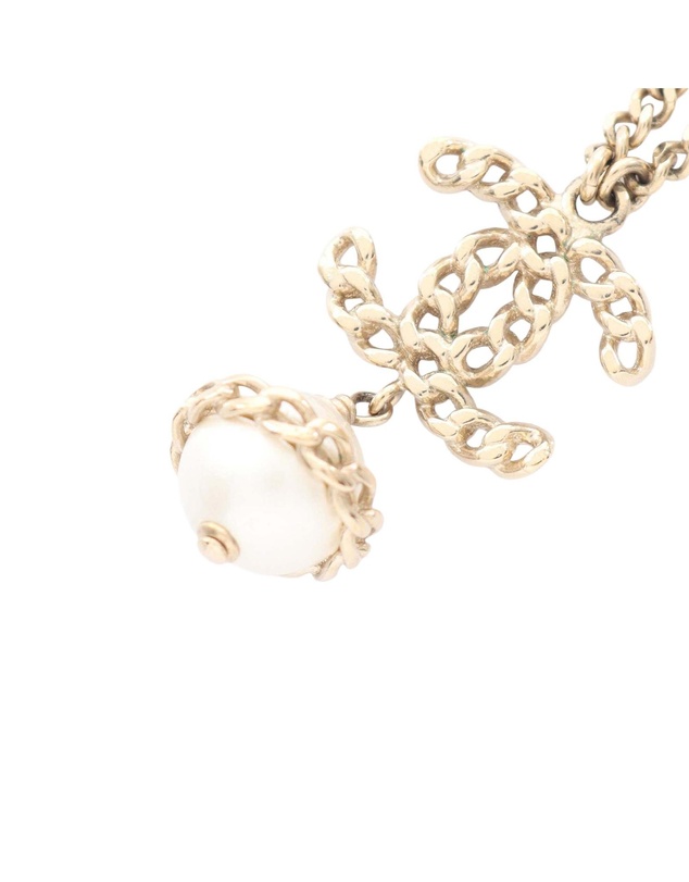 Pre-Loved by Azura Reborn - Pre-Loved Gold Plated Faux Pearl CC Pendant Necklace