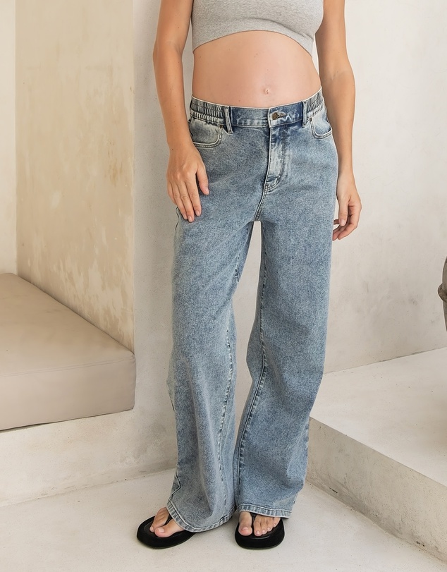 Soon Maternity - Relaxed Wide Leg Jeans