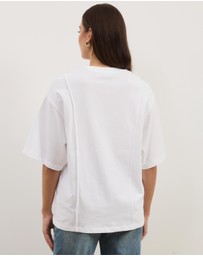 Atmos&Here - Short Sleeve Cotton Seam Detail T-Shirt