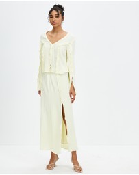Third Form - Stroke Frill Blouse