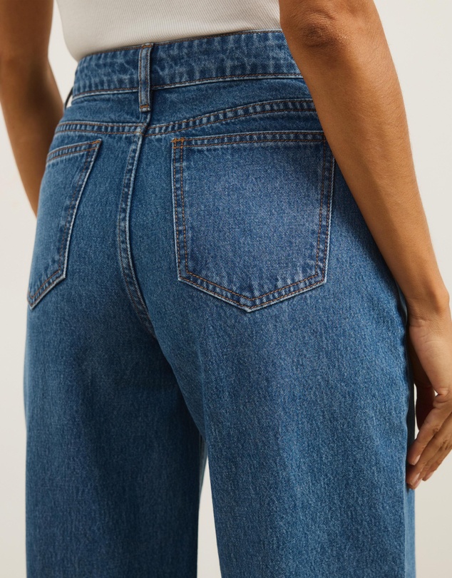 Atmos&Here - Kendal Mid Rise Relaxed Jeans