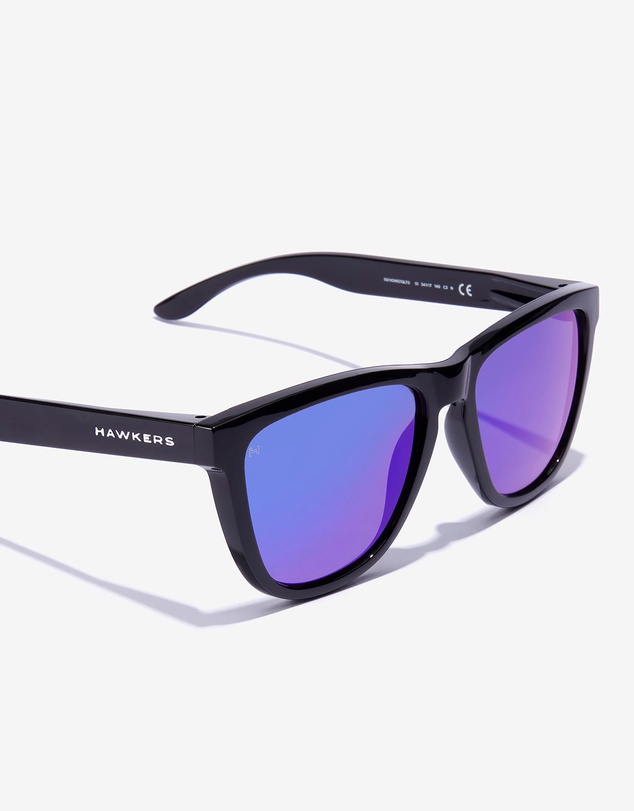 Hawkers Co - Hawkers - One raw - polarized diamond sky  Sunglasses for Men and Women Polarized