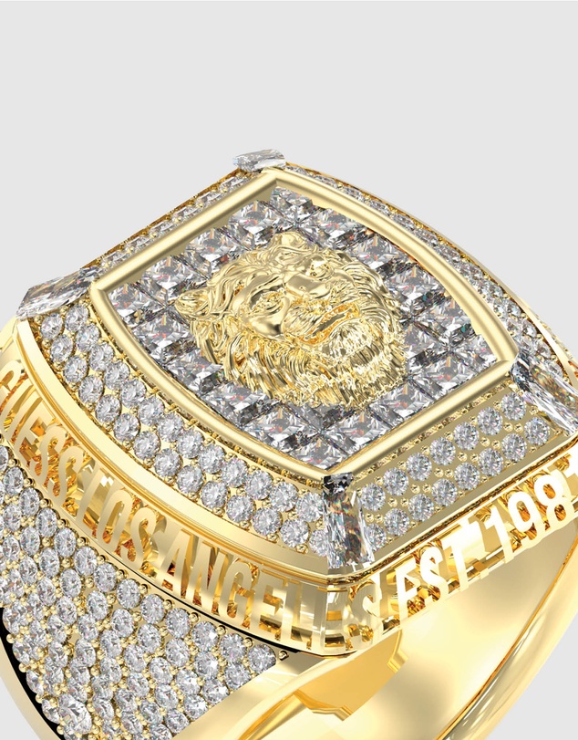 GUESS - 14MM LION PAVE Gold-Tone SIGNET RING