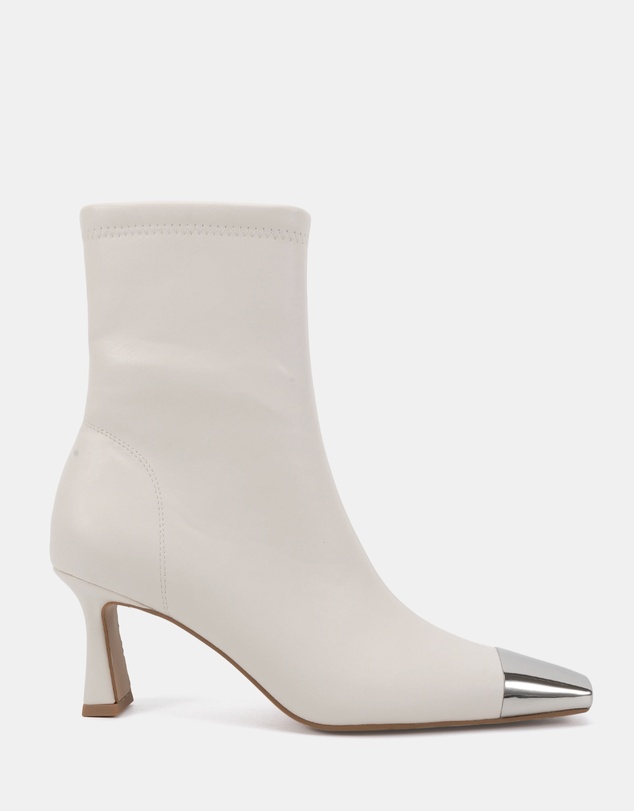 Novo - Delulu Ankle Boots