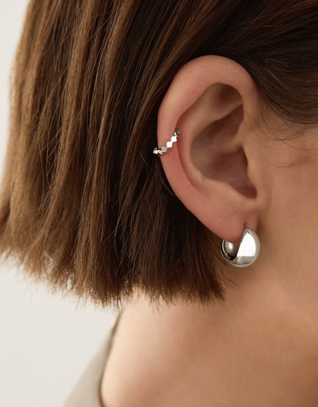 Najo - Lattice Silver Ear Cuff