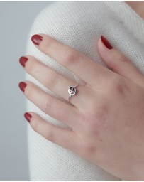 Karen Walker - Mini Peace Ring