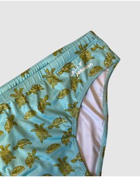 Salty Johnson - Turtles Brief