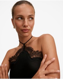 Forever New - Jovie Halter Neck Lace Top