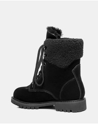 EVERAU - Australian Shepherd Ugg Mina Cow Suede Upper Martens
